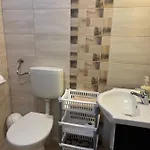 Ibolya Vendeghaz * Kehidakustány