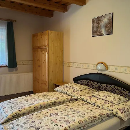 Ibolya Vendeghaz Apartment Kehidakustany