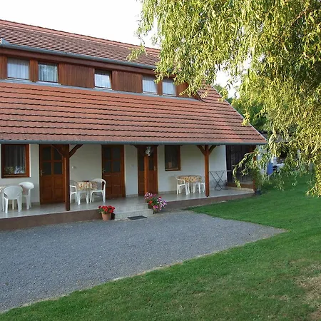 Apartament Ibolya Vendeghaz